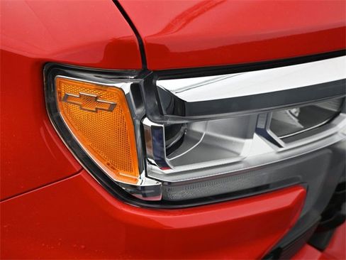 Used 2023 Chevrolet Silverado 1500 LT w/ LPO, Dark Essentials Package image 18