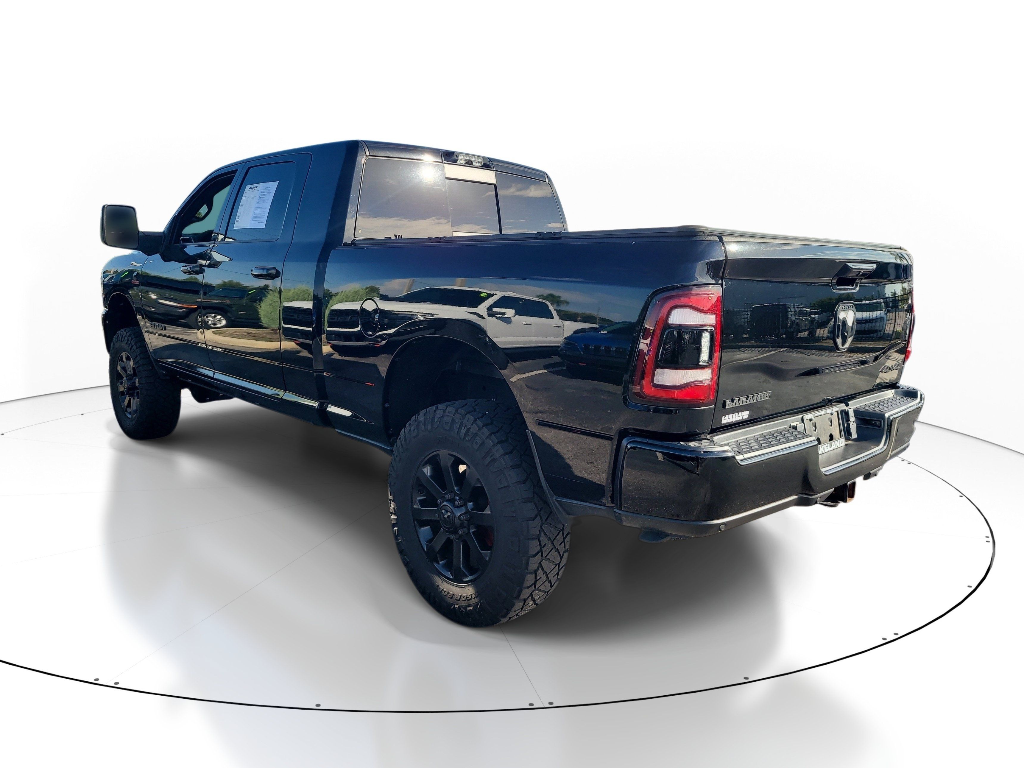 Used 2024 RAM 3500 Laramie w/ Night Edition AWD/4WD image 6