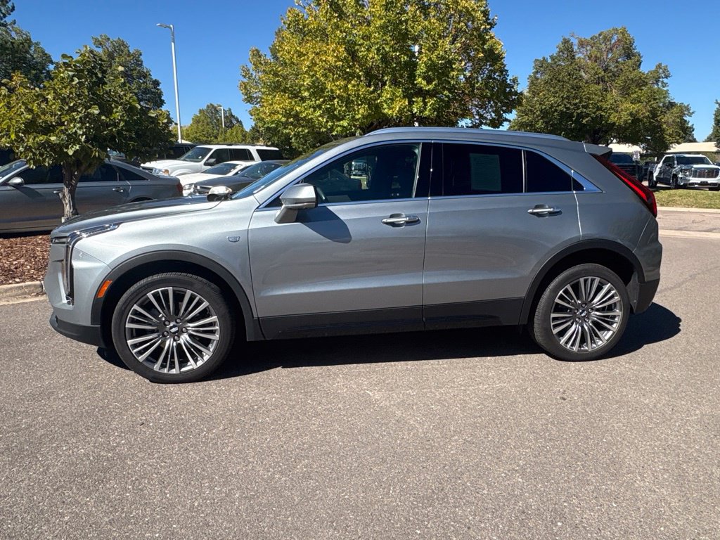 Used 2024 Cadillac XT4 Premium Luxury w/ Active Safety Package AWD/4WD image 2