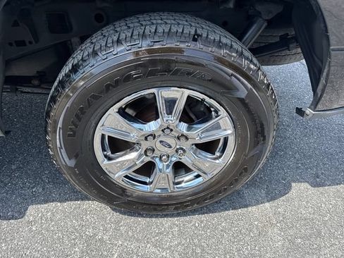 Used 2015 Ford F150 XLT w/ Equipment Group 302A Luxury AWD/4WD image 27