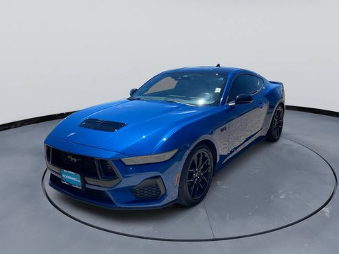 Used 2024 Ford Mustang GT RWD image 3