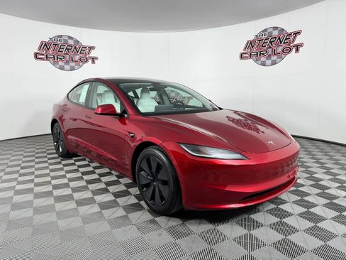 Used 2025 Tesla Model 3 Long Range AWD/4WD image 9