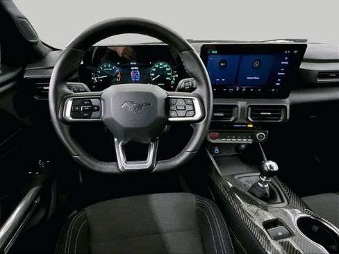 Used 2024 Ford Mustang GT RWD image 5