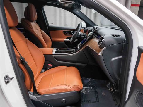 Certified 2026 Mercedes-Benz GLC 300 GLC 300 image 16