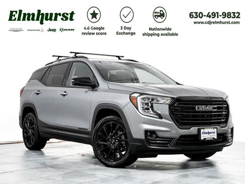 Used 2023 GMC Terrain SLT w/ Infotainment Package II AWD/4WD image 1
