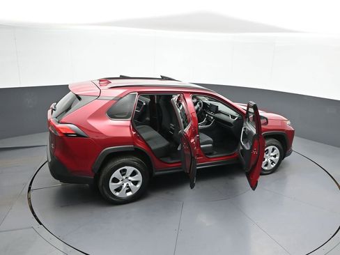 Used 2020 Toyota RAV4 LE AWD/4WD image 44
