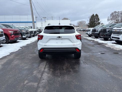New 2026 Chevrolet Trax RS w/ Driver Confidence Package image 5