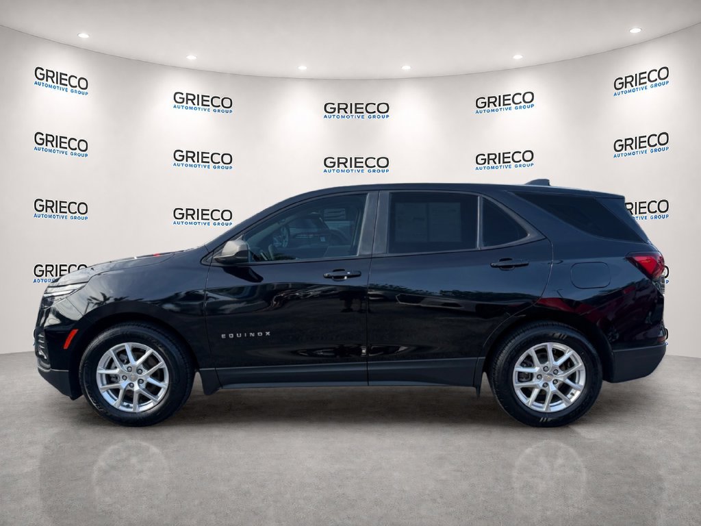 Used 2022 Chevrolet Equinox LS FWD image 4