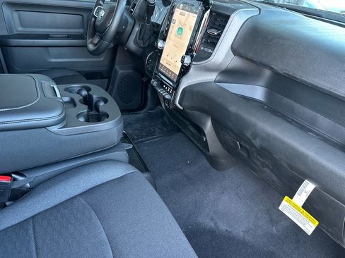 New 2026 RAM 2500 Tradesman AWD/4WD image 14