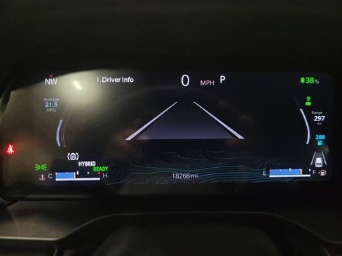 Used 2022 Jeep Grand Cherokee Limited 4xe w/ Luxury Tech Group II image 23