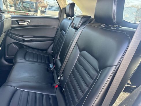 Used 2024 Ford Edge SEL image 14
