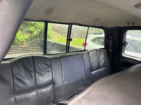 Used 1999 Dodge Ram 2500 Truck 4x4 Quad Cab image 10
