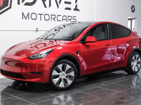 Used 2021 Tesla Model Y Long Range AWD/4WD image 7