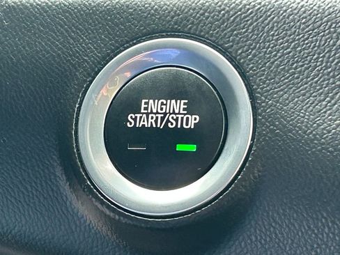 Used 2020 GMC Terrain Denali w/ Denali Premium Package image 16