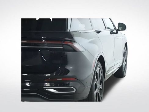 Used 2024 Lincoln Nautilus Reserve w/ Equipment Group 202A AWD/4WD image 51