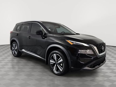 Certified 2022 Nissan Rogue SL w/ SL Premium Package FWD image 2