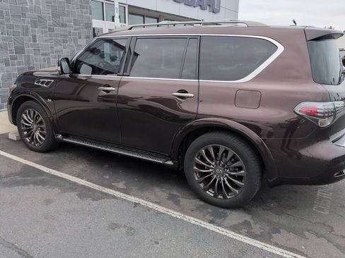 Used 2015 INFINITI QX80 Limited w/ All Season Package AWD/4WD image 8