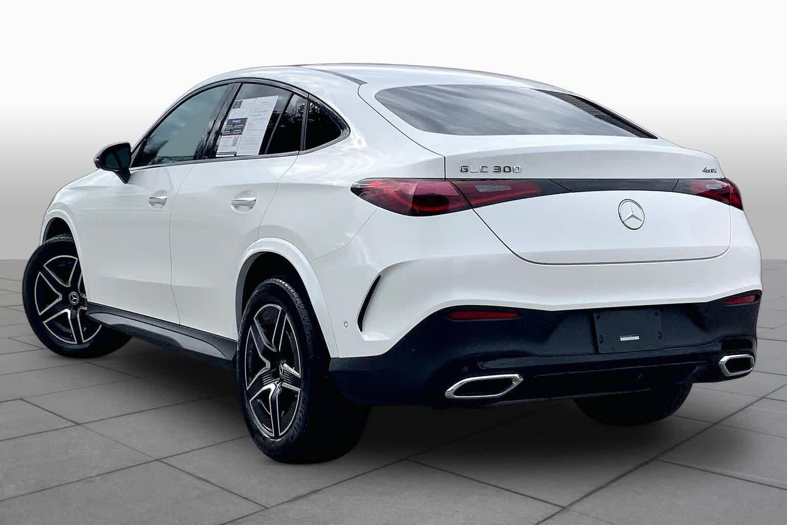 Used 2026 Mercedes-Benz GLC 300 4MATIC image 11