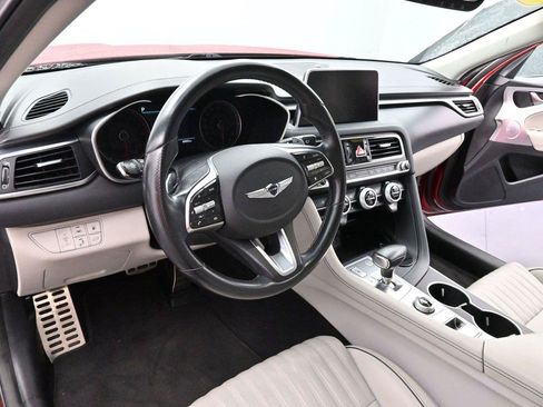 Used 2019 Genesis G70 3.3T Advanced RWD image 16
