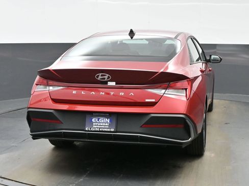 Certified 2025 Hyundai Elantra Blue image 5