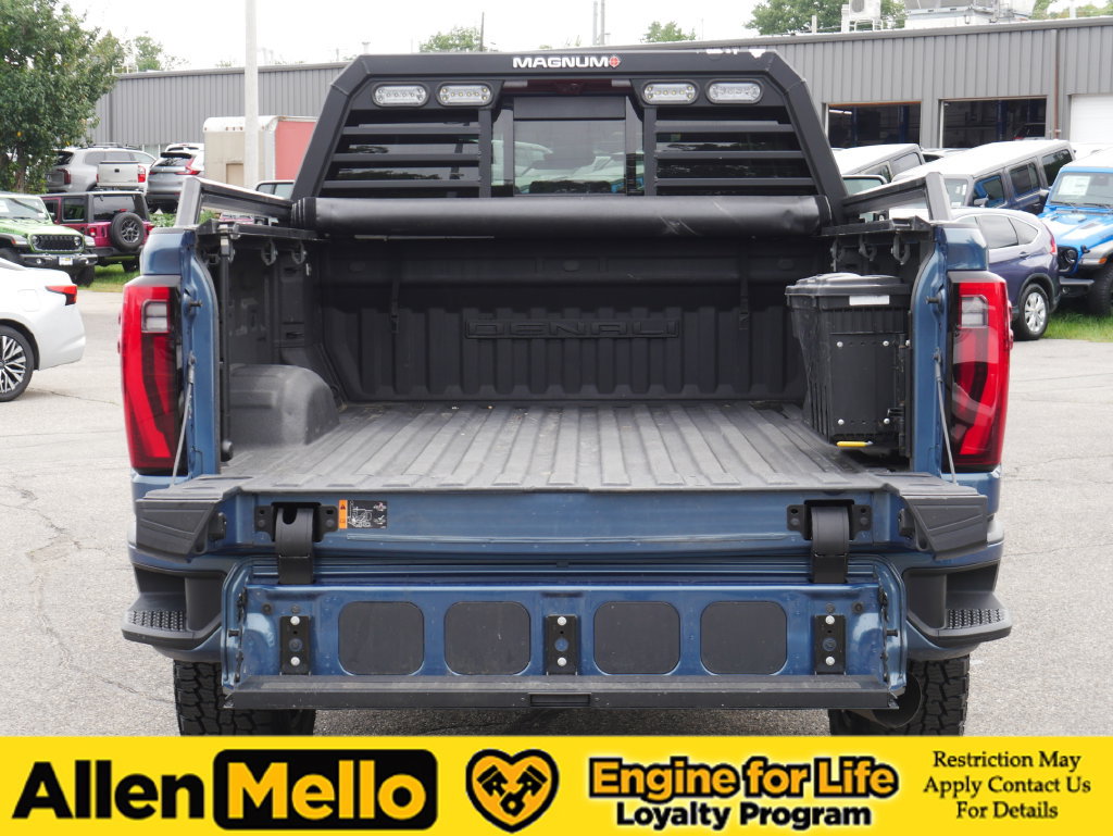 Used 2024 GMC Sierra 2500 Denali w/ Denali Reserve Package AWD/4WD image 15