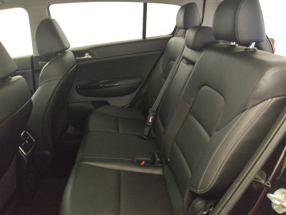 Used 2022 Kia Sportage EX AWD/4WD image 18