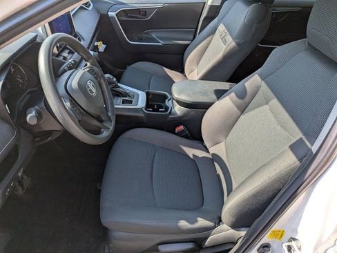 Certified 2023 Toyota RAV4 LE AWD/4WD image 15
