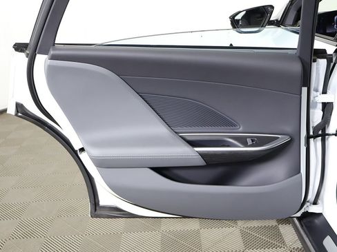 Used 2024 Lucid Air Grand Touring AWD/4WD image 30