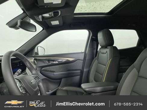 New 2025 Chevrolet TrailBlazer ACTIV w/ Convenience Package AWD/4WD image 37
