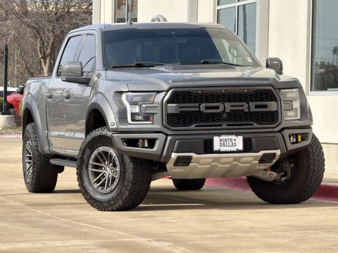 Used 2020 Ford F150 Raptor w/ Equipment Group 802A Luxury image 2