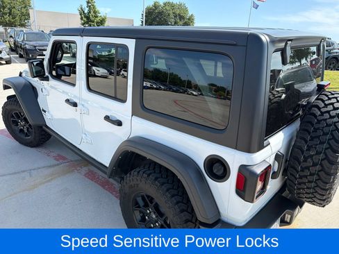 Used 2024 Jeep Wrangler Unlimited Sport AWD/4WD image 4