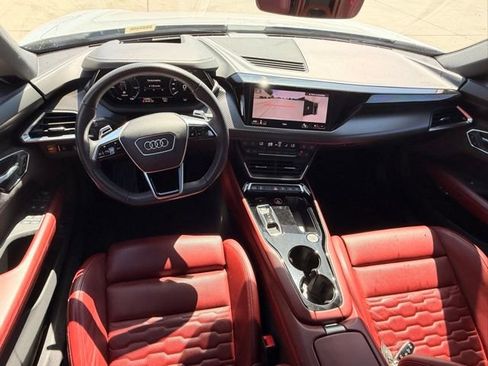 Used 2023 Audi e-tron GT Prestige w/ Prestige Package AWD/4WD image 11