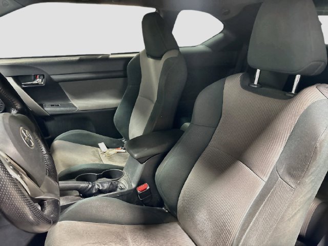 Used 2016 Scion tC FWD image 17