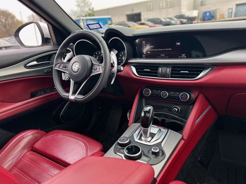 Used 2019 Alfa Romeo Stelvio Ti Sport w/ Quick Order Package 22S Sport image 10