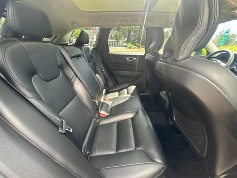 Certified 2024 Volvo XC60 B5 Core w/ Climate Package AWD/4WD image 13