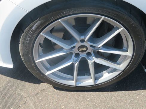 Used 2018 Ford Mustang GT image 14