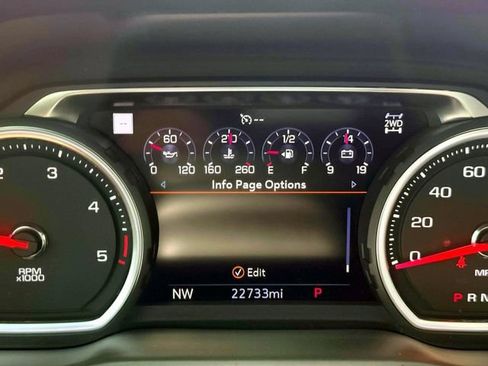 Used 2022 Chevrolet Silverado 2500 High Country AWD/4WD image 27