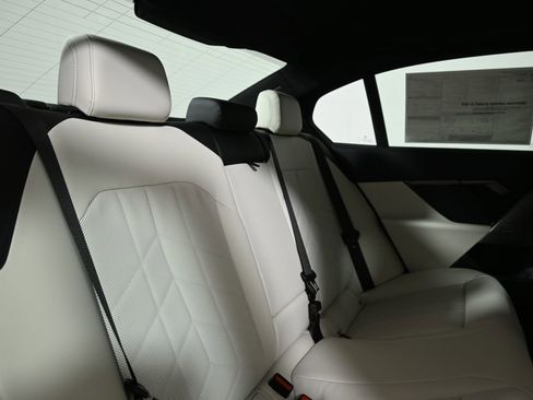 New 2026 BMW 530i xDrive w/ M Sport Package image 35