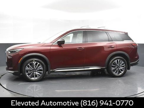 Certified 2026 INFINITI QX60 Luxe w/ Cargo Package AWD/4WD image 3