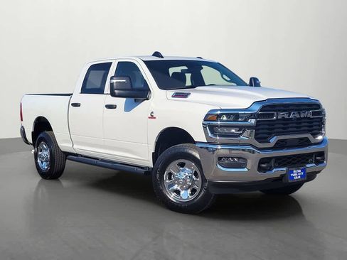 New 2026 RAM 2500 Tradesman AWD/4WD image 8