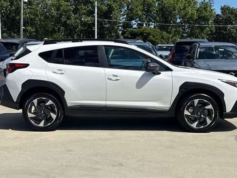 Used 2025 Subaru Crosstrek 2.5i Limited w/ Popular Package #3A AWD/4WD image 2