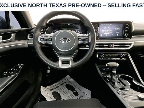 Used 2021 Kia K5 LXS FWD image 8