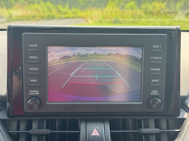 Used 2019 Toyota RAV4 LE w/ Carpet Mat Package AWD/4WD image 24