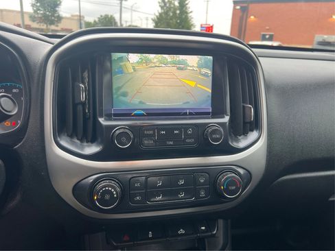 Used 2018 Chevrolet Colorado LT w/ LT Convenience Package image 25