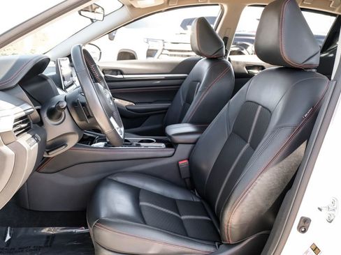 Used 2023 Nissan Altima 2.5 SR image 30