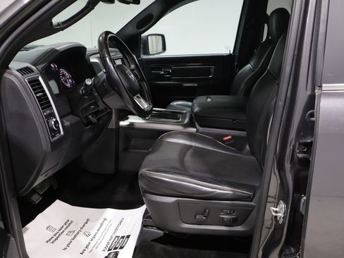 Used 2018 RAM 1500 Limited image 11