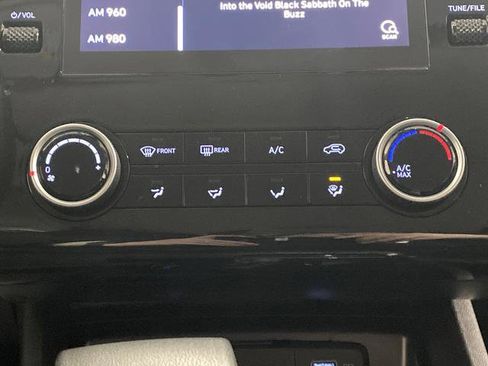 Used 2023 Hyundai Tucson SE AWD/4WD image 17