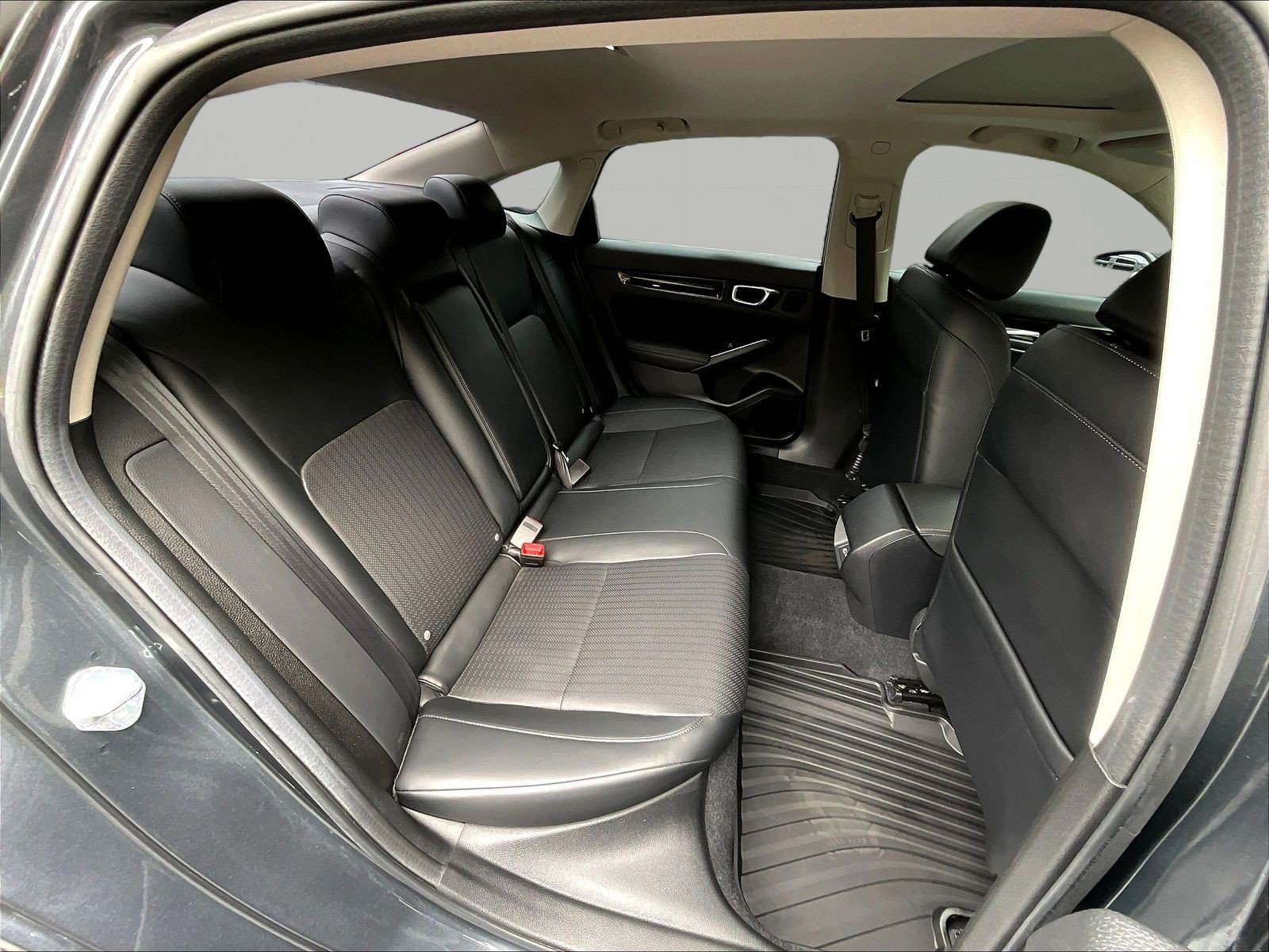 Certified 2024 Honda Civic Touring image 25