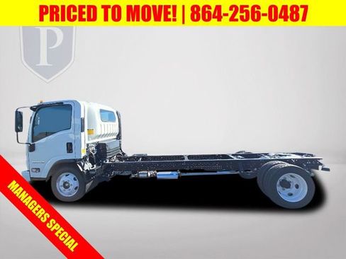 New 2025 Chevrolet Low Cab Forward image 11