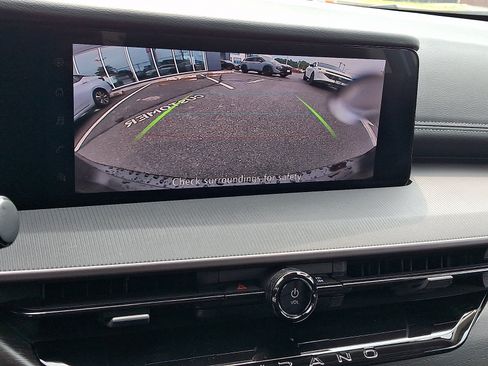 Certified 2025 Nissan Murano SV AWD/4WD image 19